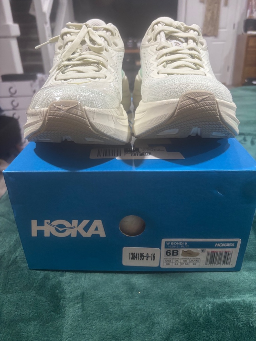 Hoka Women's Running Shoes - Cream/Beige